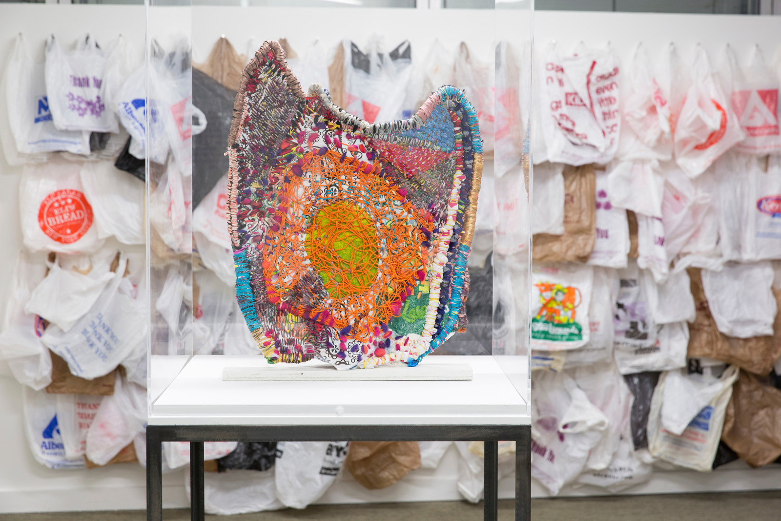 blackpearls　【天使】Josh Wang上海個展作品 展示「天使・悪魔展」＜2024年12月18日～21日＞ | 透明水彩ラボ